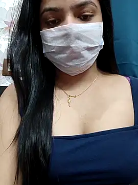 Myloveurvi online show from November 3, 1:23 pm