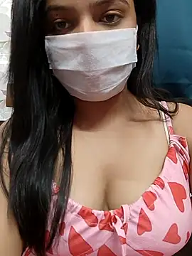 Myloveurvi online show from May 1, 10:31 am