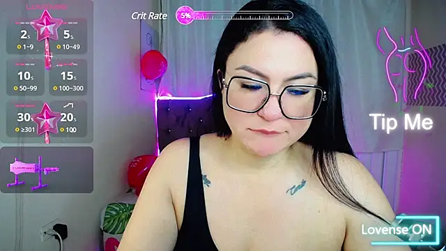  curvy latina online show from February 11, 11:43 am