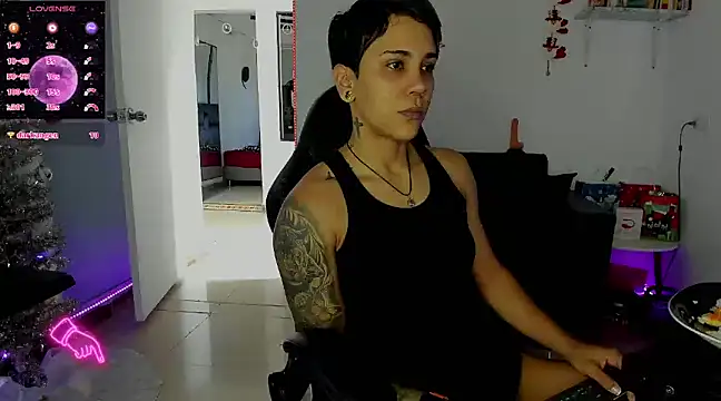 ZhoeStrong online show from January 1, 5:11 pm