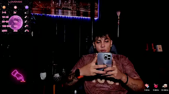 ZhoeStrong online show from February 26, 9:37 pm