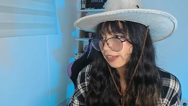 Yommi Winx online show from January 16, 7:34 am