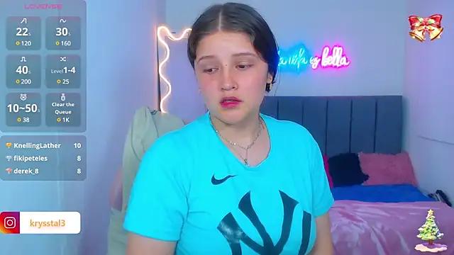 Krysstal tay online show from December 11, 6:20 pm