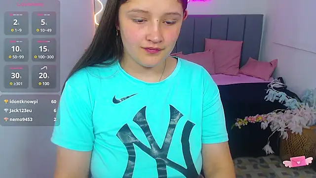 Krysstal tay online show from January 24, 5:53 pm