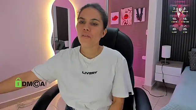 natasha  jackson online show from January 17, 11:59 am