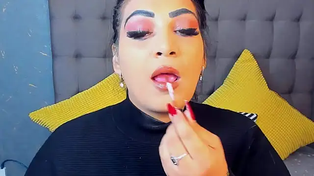 AmyCubes online show from November 15, 5:27 am