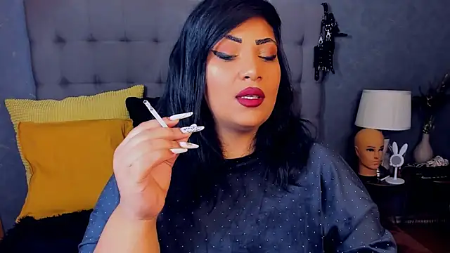 AmyCubes online show from April 30, 5:03 am
