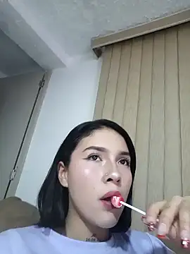 kendaall jenner  online show from December 14, 4:01 am