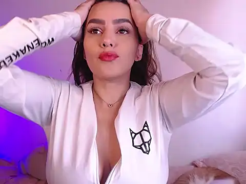 Lu perez online show from October 27, 7:07 pm