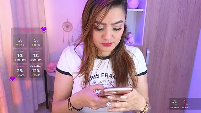 Lu perez online show from June 17, 1:34 pm