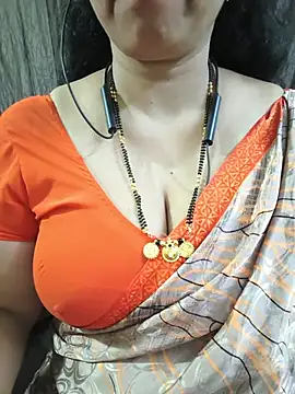 Snapshot of bhuvana555 chatting on May 17, 5:09 pm bhuvana555 online show from May 17, 5:09 pm