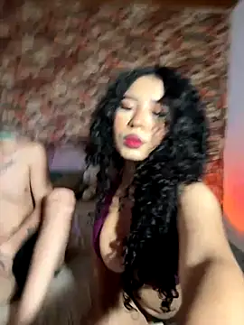 Snapshot of G_Poseidon_y_Cloe chatting on November 23, 9:58 pm G Poseidon y Cloe online show from November 23, 9:58 pm