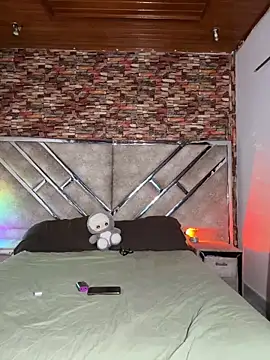 Snapshot of G_Poseidon_y_Cloe chatting on December 13, 8:25 pm G Poseidon y Cloe online show from December 13, 8:25 pm