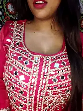 Sreya213 online show from February 27, 9:09 am