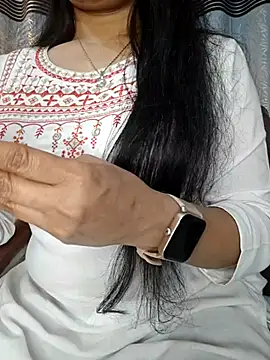 Snapshot of Rina777o chatting on July 23, 4:49 pm Rina777o online show from July 23, 4:49 pm