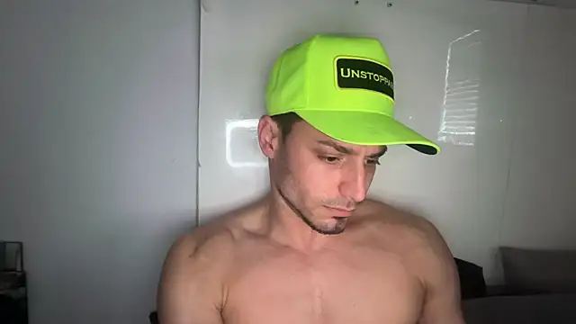 hot shot 13 online show from March 19, 7:51 pm