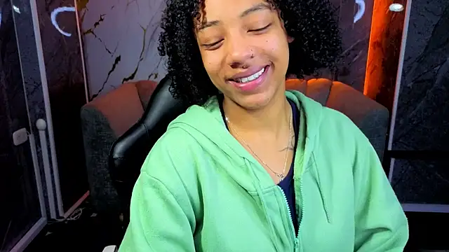 Violeth b online show from December 3, 12:47 pm