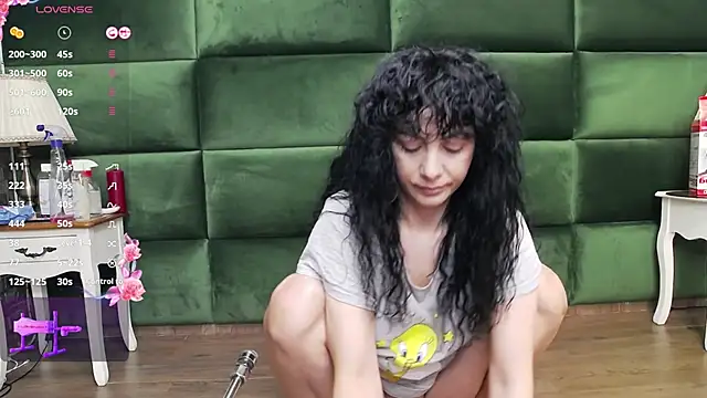 Snapshot of SelenSummer chatting on October 22, 7:02 pm SelenSummer online show from October 22, 7:02 pm