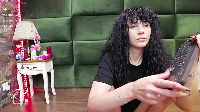 Snapshot of SelenSummer chatting on November 14, 7:56 pm SelenSummer online show from November 14, 7:56 pm