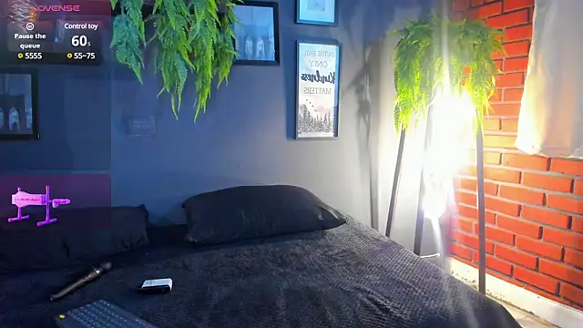 RivenFerretty online show from December 26, 3:20 pm