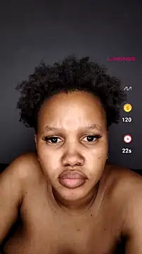 Snapshot of Sego_TeeTee chatting on June 28, 11:33 pm Sego TeeTee online show from June 28, 11:33 pm