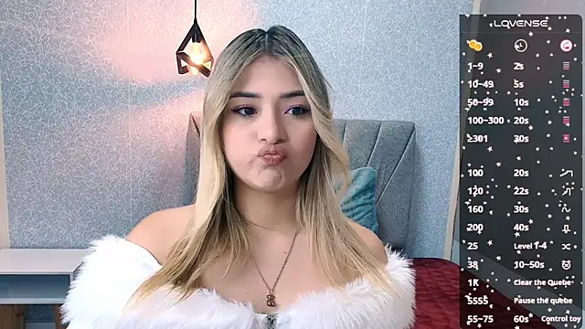 DahliaMoore online show from January 31, 1:56 pm