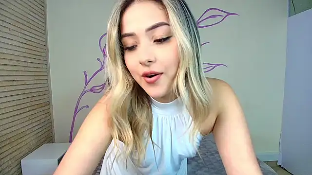 DahliaMoore online show from February 13, 10:54 pm