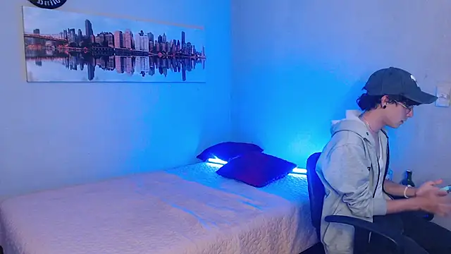 Jeam hot online show from February 27, 9:36 pm