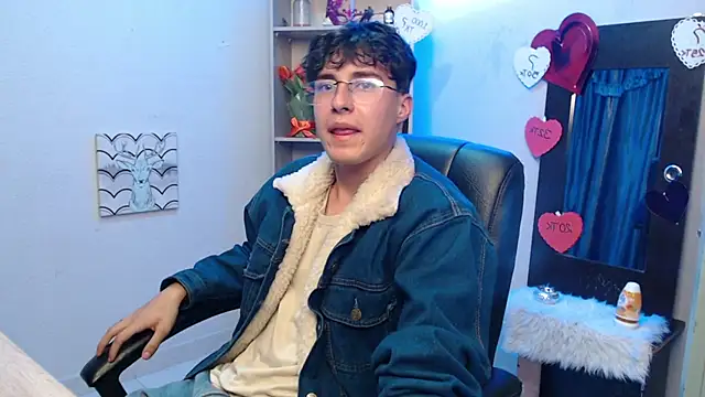 Jeam hot online show from March 17, 8:30 pm