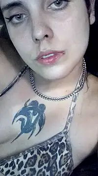 Snapshot of lucylovles chatting on February 21, 10:26 pm lucylovles online show from February 21, 10:26 pm