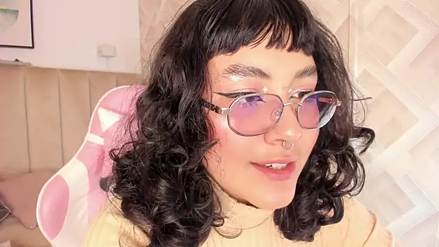 Haru Bonny online show from March 13, 8:15 pm