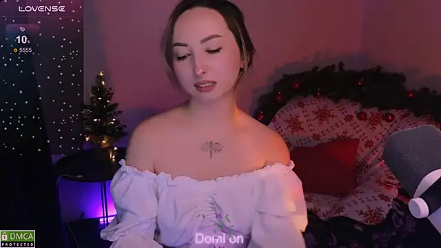 Snapshot of wow_susan chatting on December 13, 3:38 am wow susan online show from December 13, 3:38 am