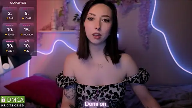 Snapshot of wow_susan chatting on April 4, 8:39 pm wow susan online show from April 4, 8:39 pm