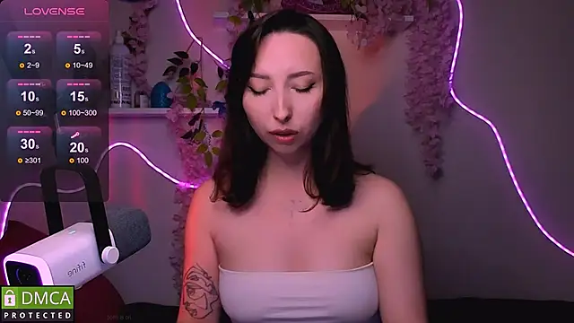 Snapshot of wow_susan chatting on May 29, 3:43 pm wow susan online show from May 29, 3:43 pm