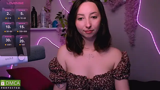 Snapshot of wow_susan chatting on June 7, 8:45 pm wow susan online show from June 7, 8:45 pm