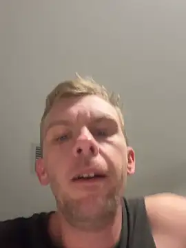 Snapshot of aus_guy93 chatting on November 1, 12:51 pm aus guy93 online show from November 1, 12:51 pm