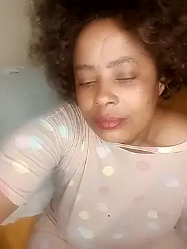 2Sweetysmile online show from October 1, 8:59 pm