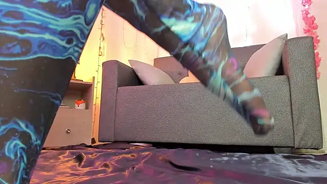 Snapshot of Alaia_Love77 chatting on January 21, 9:46 pm Alaia Love77 online show from January 21, 9:46 pm