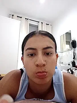 Snapshot of Alaia_Love77 chatting on May 22, 4:34 pm Alaia Love77 online show from May 22, 4:34 pm