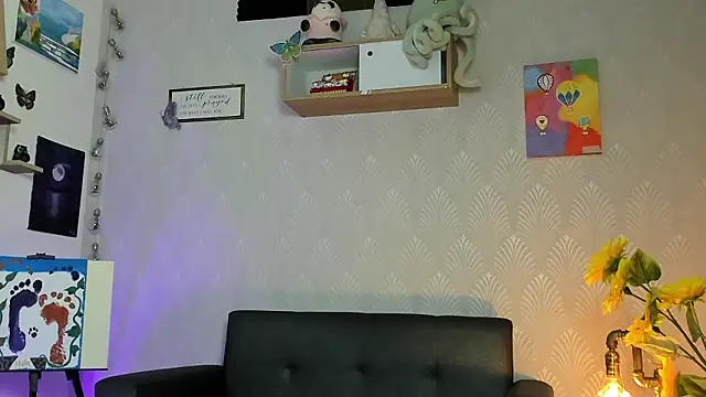 Snapshot of Alaia_Love77 chatting on June 10, 5:01 pm Alaia Love77 online show from June 10, 5:01 pm