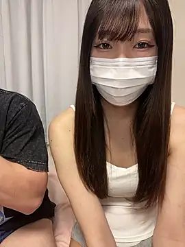 Snapshot of pantumieteruyo chatting on February 22, 2:26 pm pantumieteruyo online show from February 22, 2:26 pm