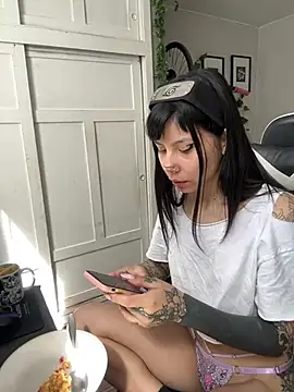 EemaHaruki online show from December 4, 2:59 pm