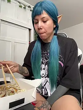 EemaHaruki online show from December 17, 6:42 pm