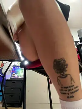 EemaHaruki online show from February 17, 9:08 pm