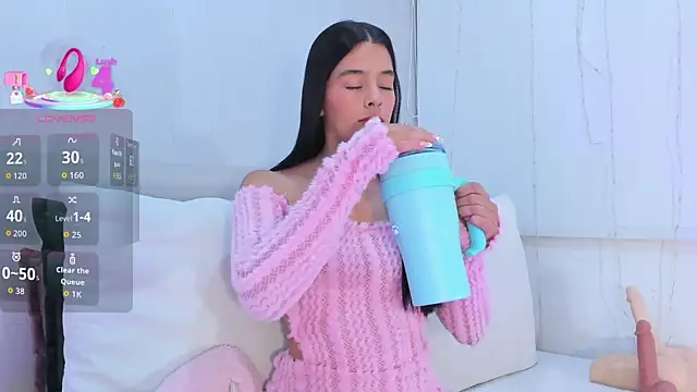 Snapshot of Isaa_Queen chatting on November 1, 7:49 pm Isaa Queen online show from November 1, 7:49 pm