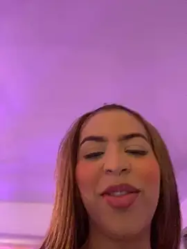 Snapshot of Mary_ivett chatting on March 7, 11:40 am Mary ivett online show from March 7, 11:40 am