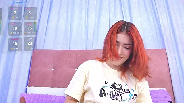 AlliciaKim online show from February 13, 11:50 am