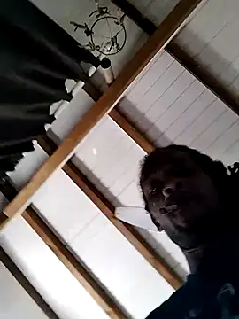 gwadaa9 online show from February 13, 2:02 pm