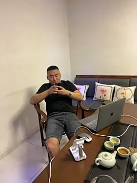 ShaoZian 1 online show from October 26, 4:13 pm