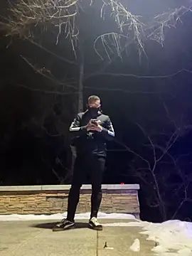 ShaoZian 1 online show from December 18, 10:21 am